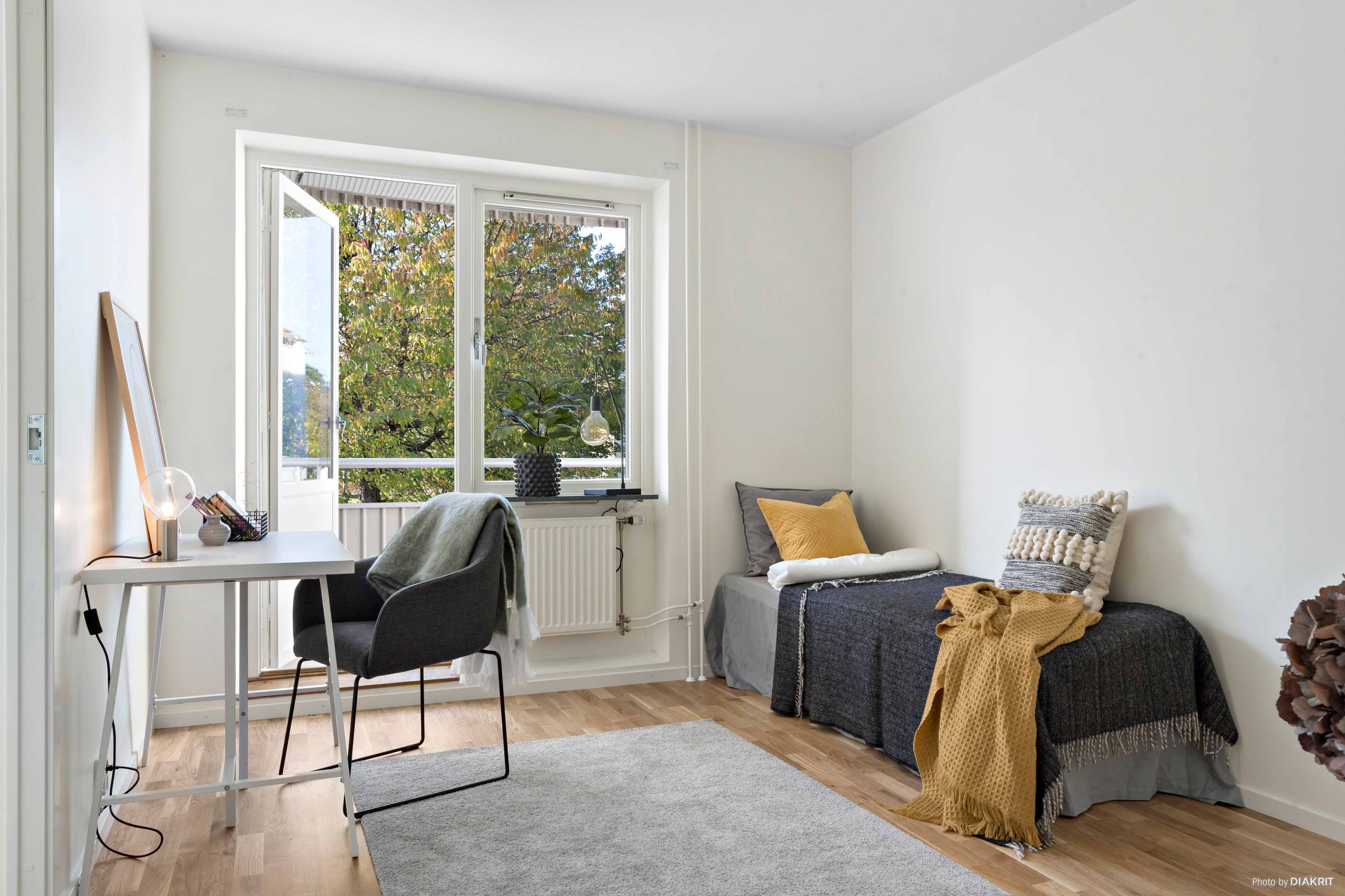 Ett spelrum tillhörande modern lägenhet som är tillgänglig för uthyrning i Järna.